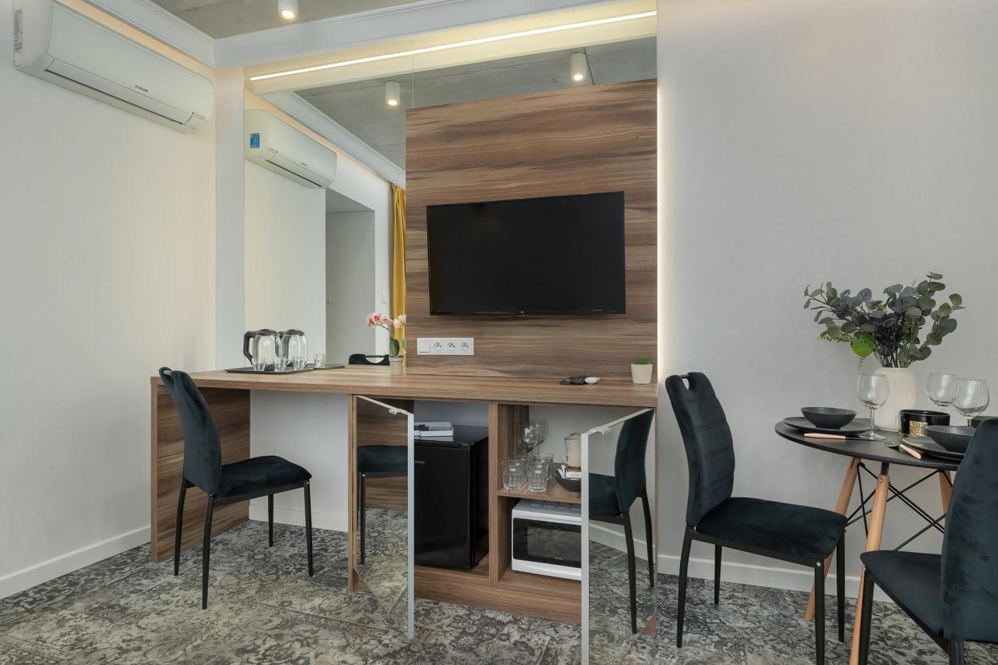 Modern & Comfy Apartment Rakowicka 6 Cracow By Renters Krakow Bagian luar foto