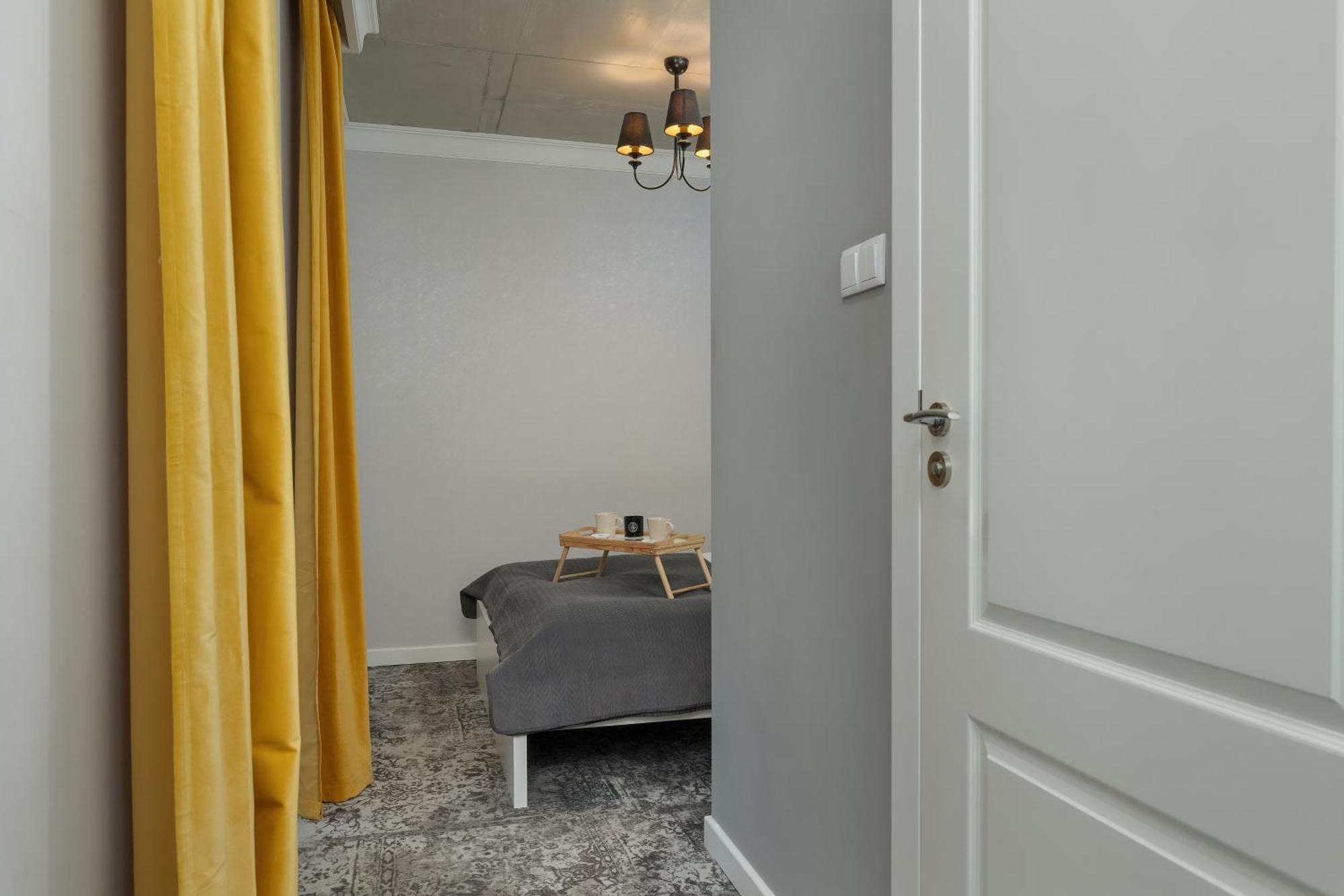 Modern & Comfy Apartment Rakowicka 6 Cracow By Renters Krakow Bagian luar foto